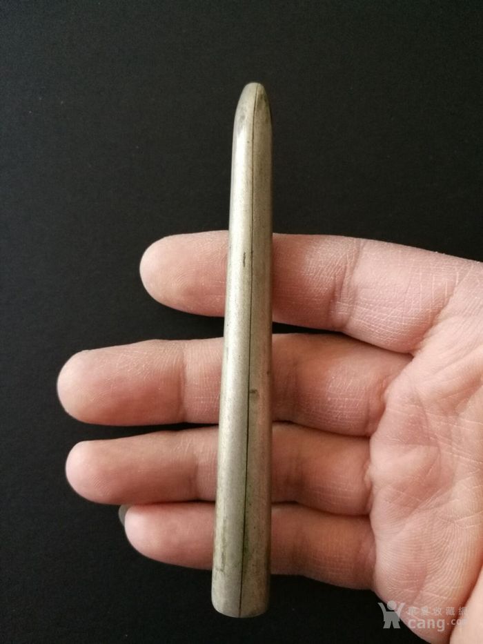 地摊交易区所展示的物品交易信息,其真实性、准确性和合法性由信息发布人负责,华夏收藏网不承担任何法律责任。 华夏收藏网有两种交易模式,1、买卖双方私下协商自行交易;2、买卖双方委托华夏收藏网代理交易。 凡是用户私下交易免费,但本网不承担任何责任。华夏收藏网提醒:为保障您的利益,推荐您选择委托华夏收藏网代理交易,具体安全交易方法如下: 代理交易其运作的实质是以华夏收藏网为货与款转移的中介,提供让买卖双方都放心货款转移的一种服务。 1、买卖双方通过看图、交流达成交易意向,买家将货款作为押金汇至本网,本网收到押金