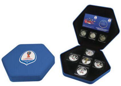 2018年俄罗斯FIFA世界杯王者之光币章纪念套