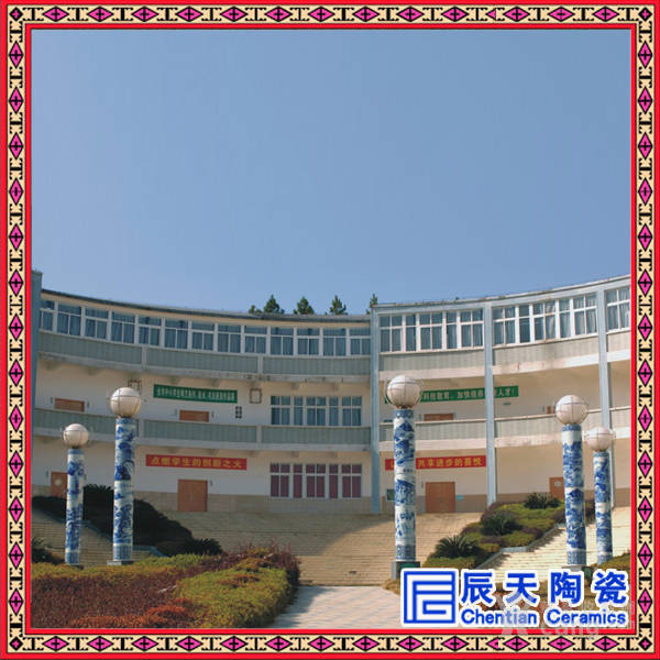地摊交易区所展示的物品交易信息,其真实性、准确性和合法性由信息发布人负责,华夏收藏网不承担任何法律责任。 华夏收藏网有两种交易模式,1、买卖双方私下协商自行交易;2、买卖双方委托华夏收藏网代理交易。 凡是用户私下交易免费,但本网不承担任何责任。华夏收藏网提醒:为保障您的利益,推荐您选择委托华夏收藏网代理交易,具体安全交易方法如下: 代理交易其运作的实质是以华夏收藏网为货与款转移的中介,提供让买卖双方都放心货款转移的一种服务。