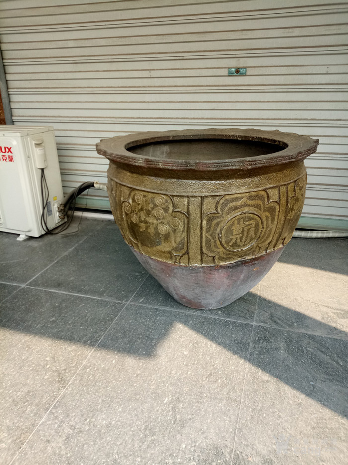 江啸堂 藏品 古玩 清代荷花边大水缸1只全品老荷花缸 古董