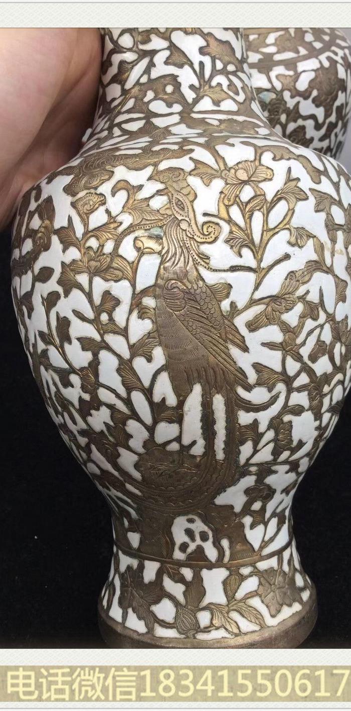 民国铜烧蓝凤穿牡丹赏瓶 1806.27