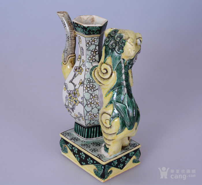 华夏古玩城 瓷器 明清 > 清 康熙 素三彩 狮子酒壶