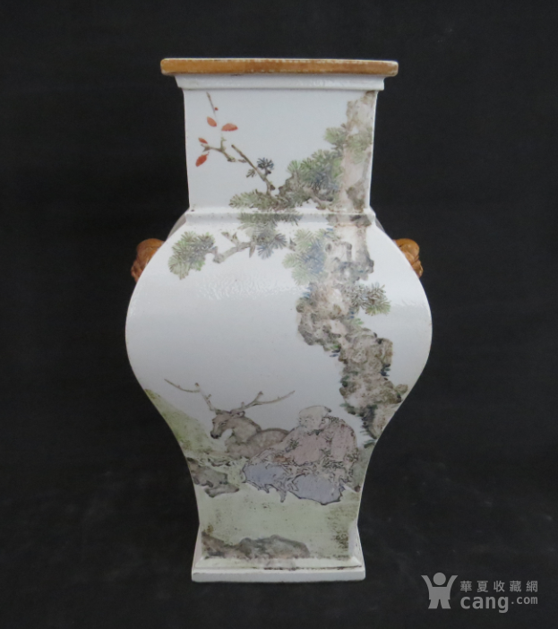 金品卿 浅绛彩花鸟人物瓶