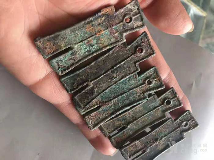 王莽十布铜钱喜欢的可联系