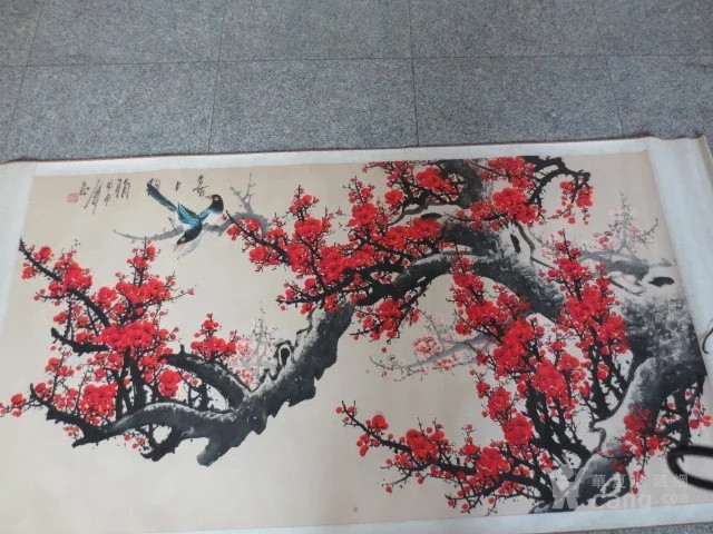 田成喜出生1956年,笔名白杨,陕西人,著名花卉画家,毕业于西安美术学院