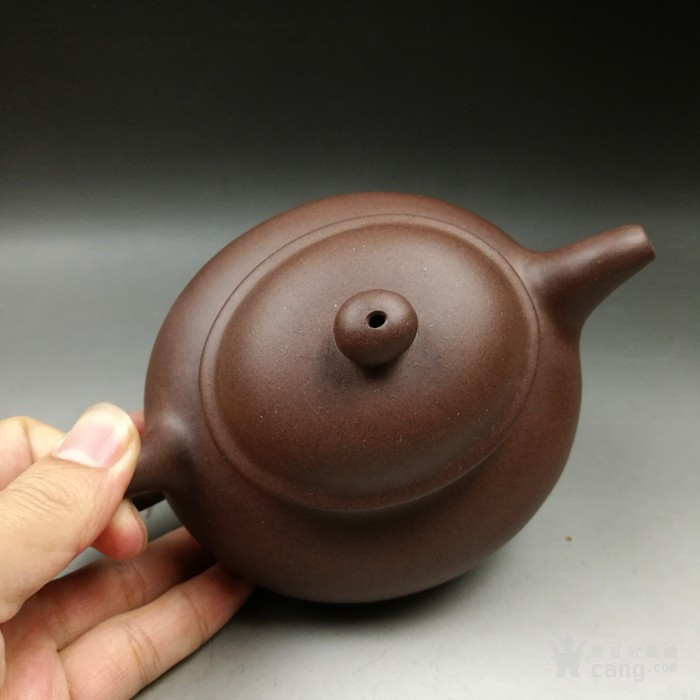 早期黑星土椭圆紫砂壶