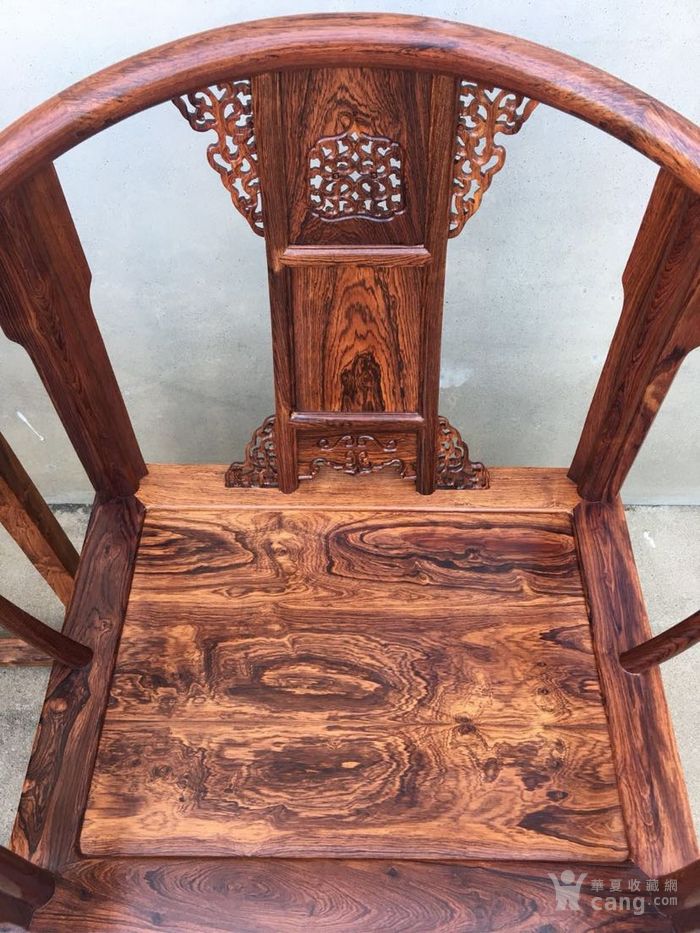 花梨木花纹王,座面独板圈椅青县辉和红木家具图片