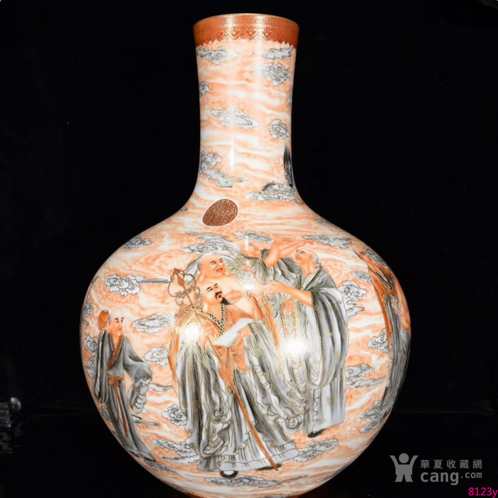 清乾隆矾红墨彩描金十八罗汉纹天球瓶古玩瓷器收藏