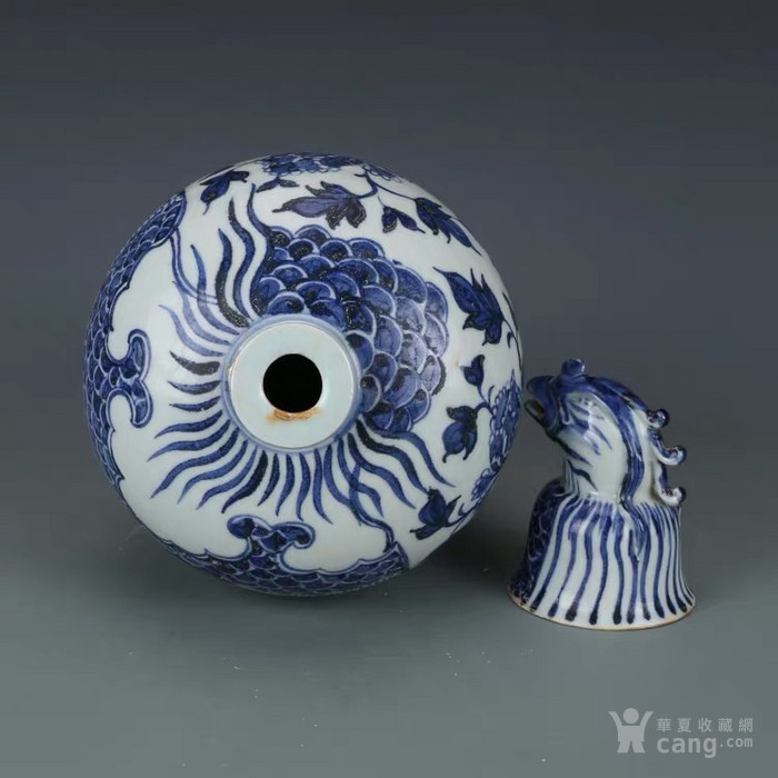 鹰纹梅瓶一对