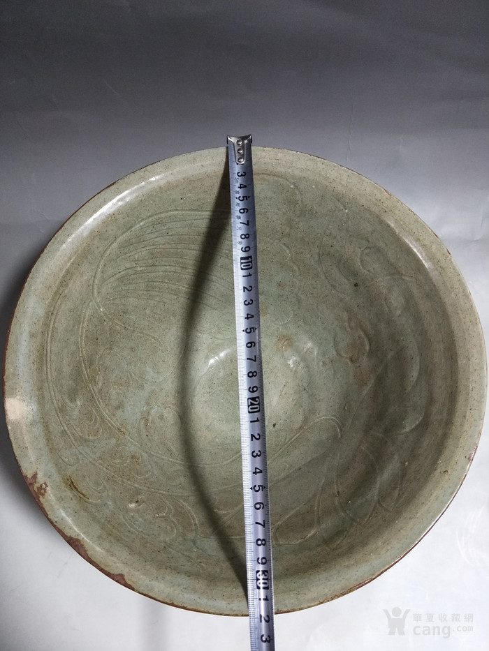*耀州窑刻莲花纹巨型大碗