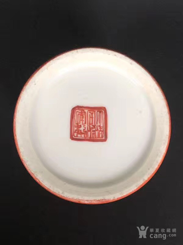 清同治 183 珊瑚红釉笔筒f823