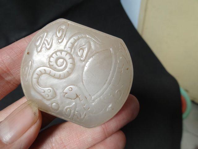 老和田玄武玉牌