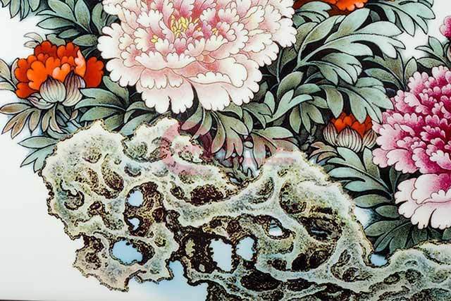 张松茂国色天香粉彩瓷板画 临川高岭土