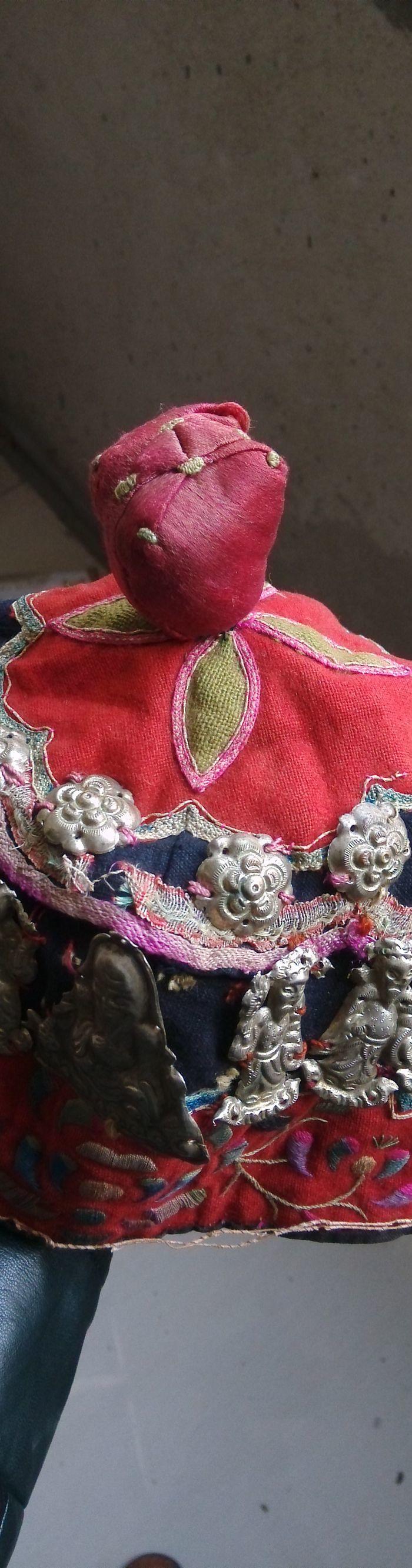 八仙人物银饰童帽,欢迎扫描加*,长期下乡收货杂项多!