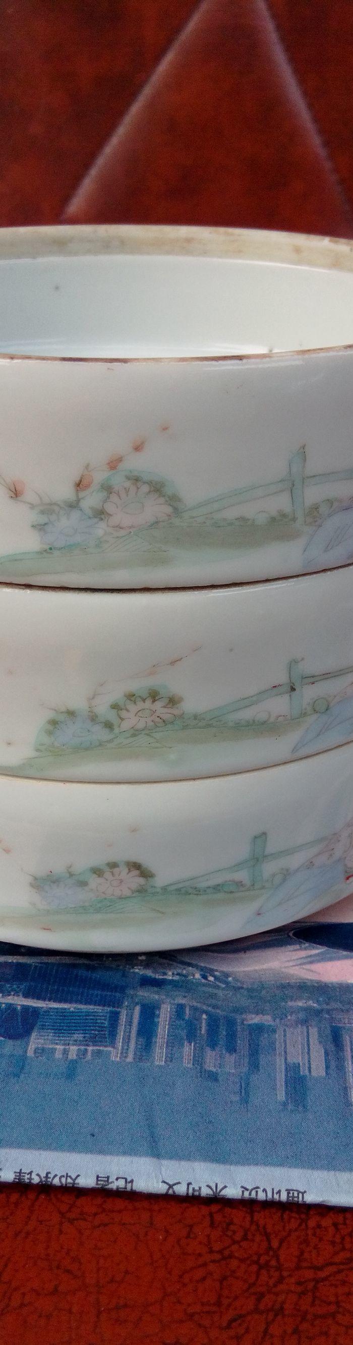 余元昌造粉彩人物节盒