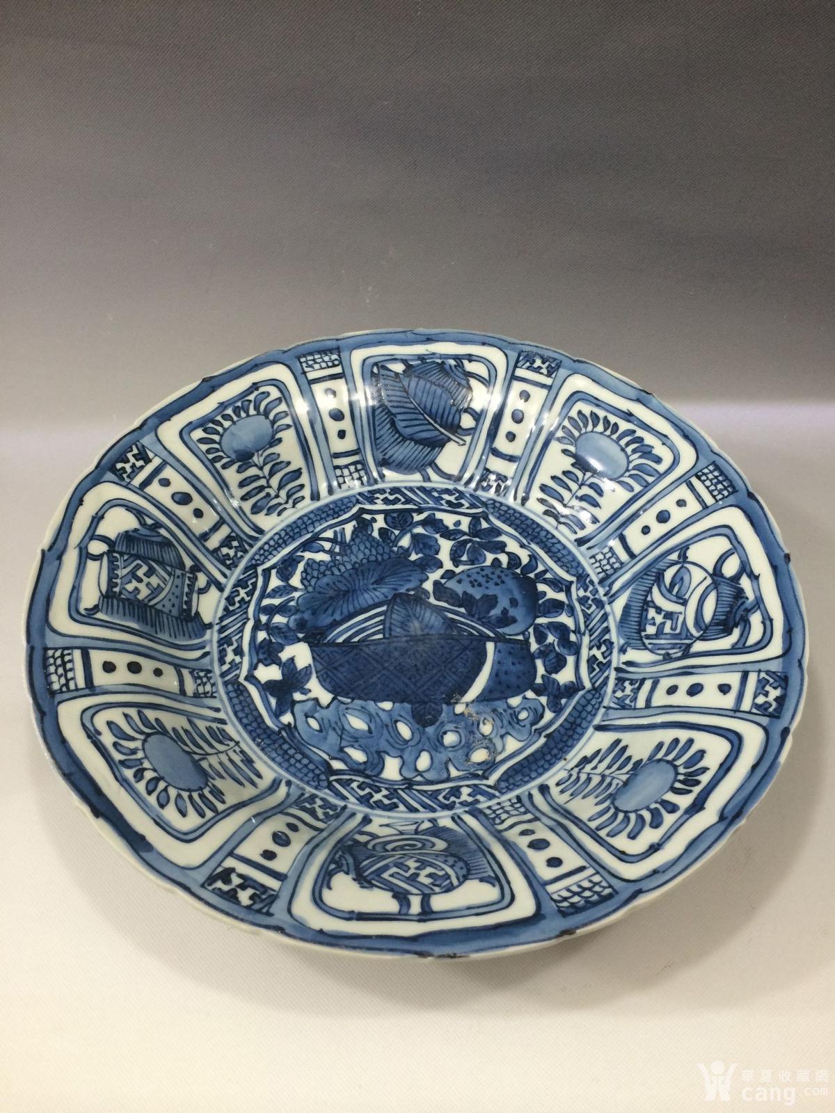 明代万历克拉克瓷 青花大盘