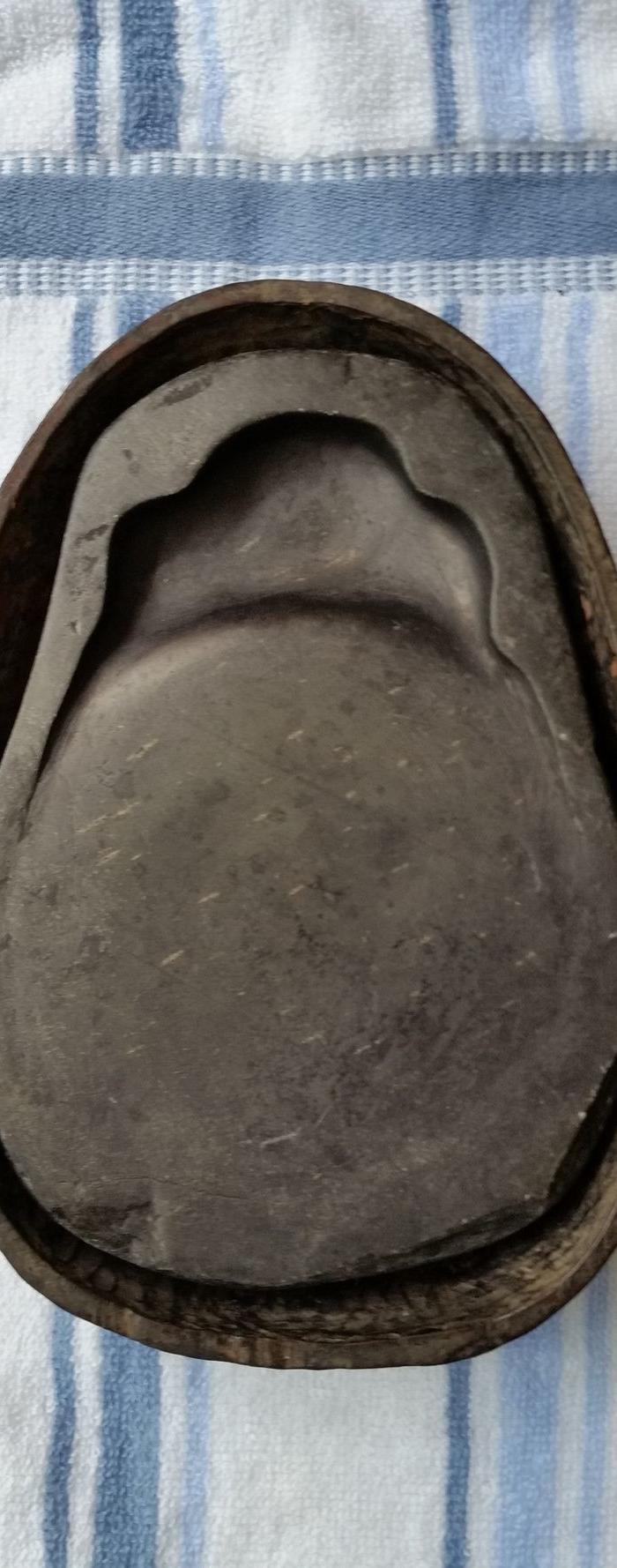 清代雨点金星歙砚