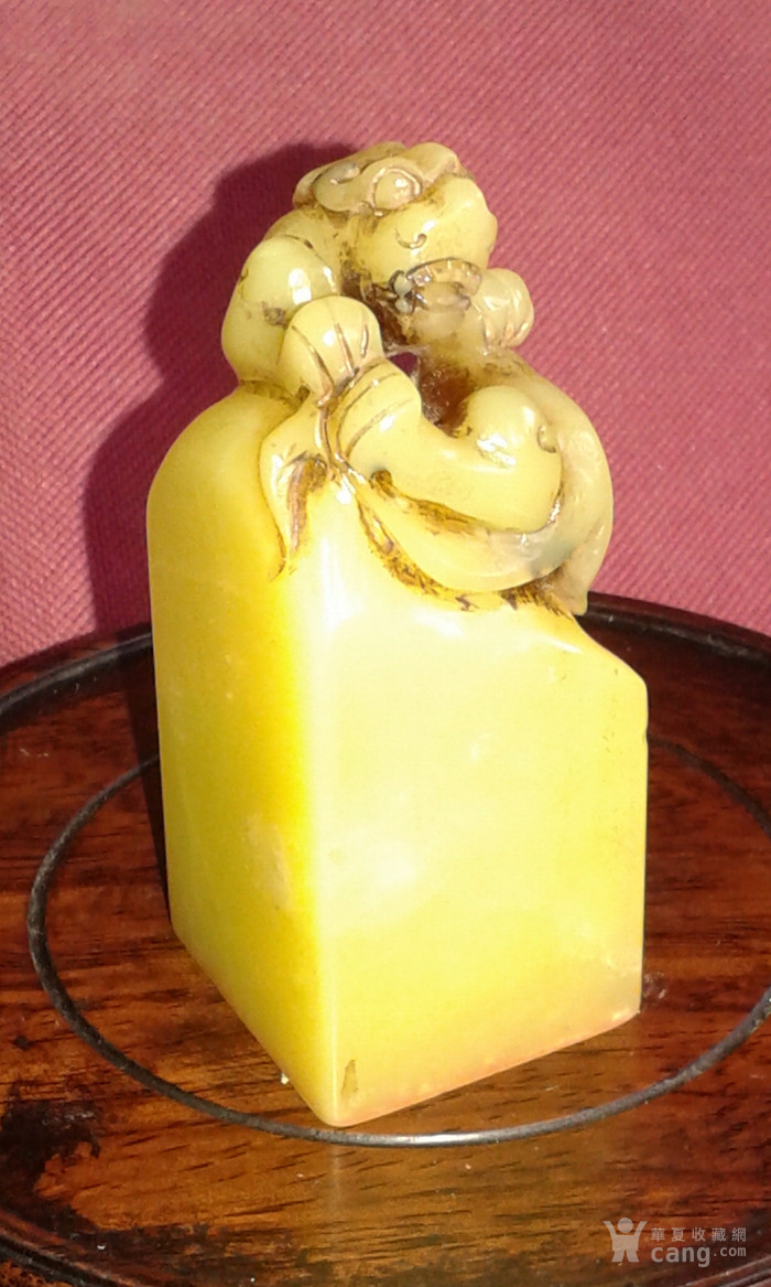 寿山石灯光冻印章