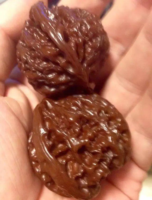 文玩核桃 苹果圆狮子头