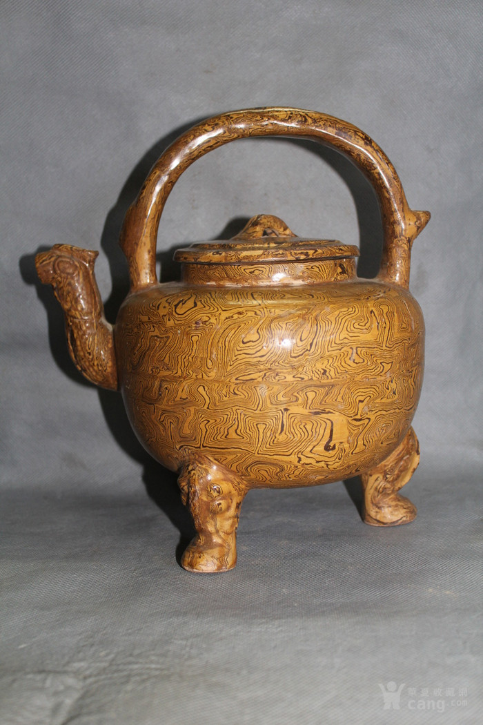 磁州窑木纹三足茶壶