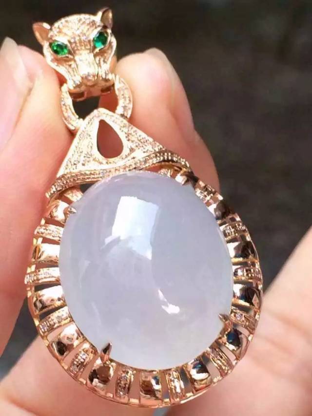 翠艳欲滴七夕爱人的选择,玉器翡翠老坑大冰旦卡地亚*头经典吊坠