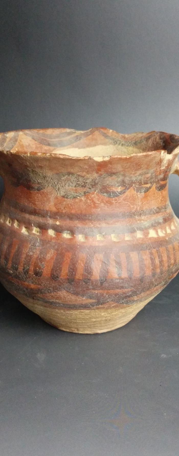 马家窑彩绘陶罐