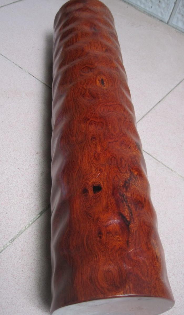 漂亮越南老料黄花梨(油梨)原木大件18.5斤:满鬼眼纹木佳