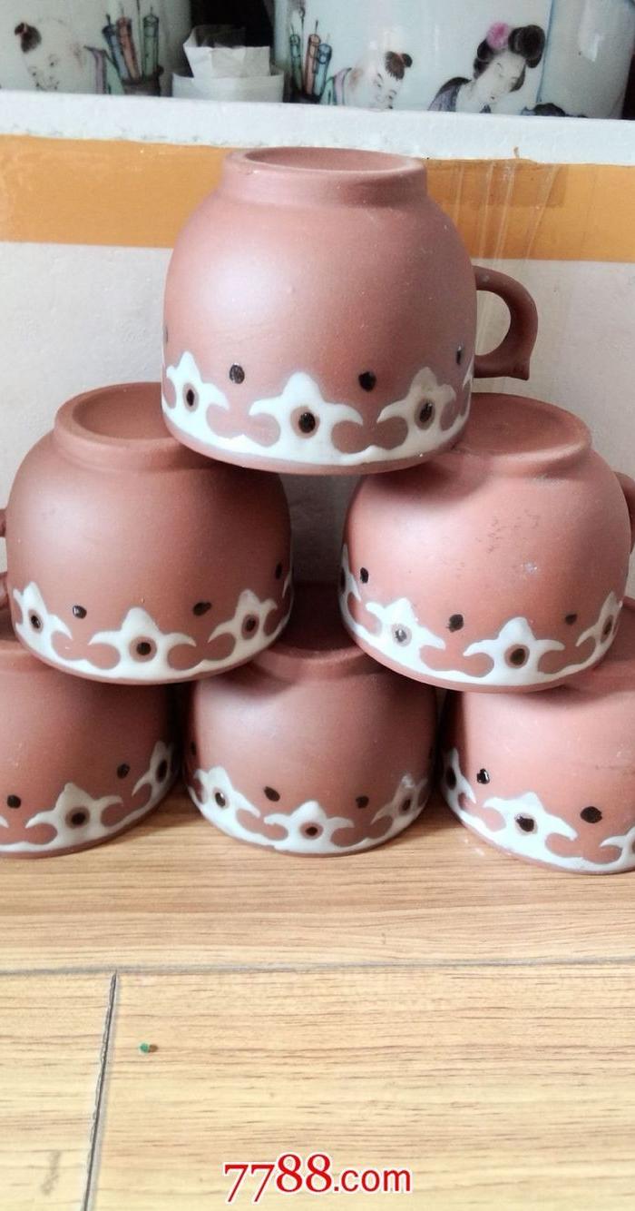 建国后四川荣昌陶安陶釉彩云头花纹茶杯六个一组同售