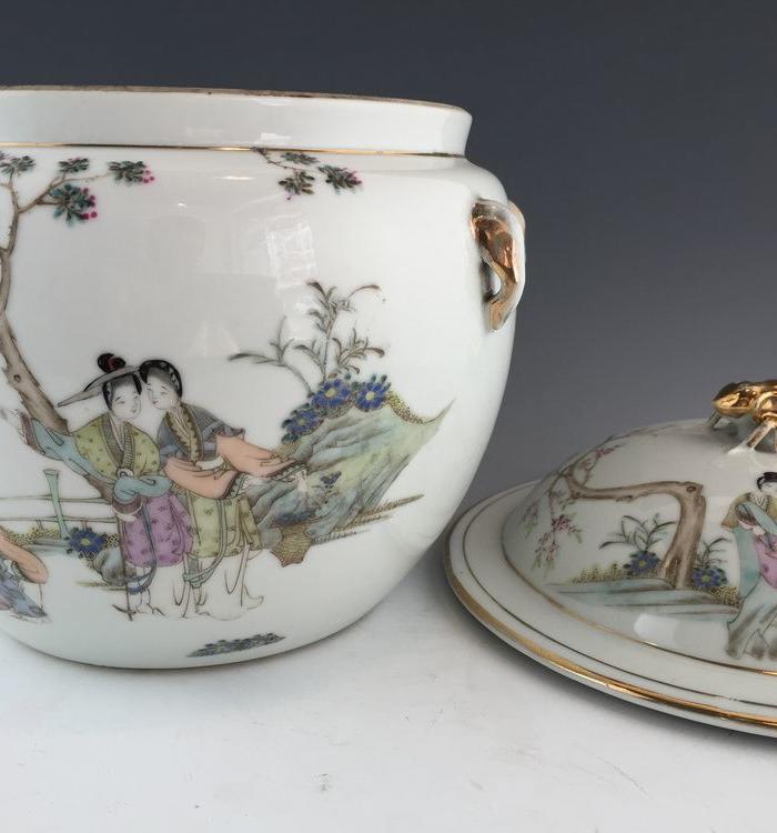 民国名家余子明粉彩仕女大粥罐(美品)