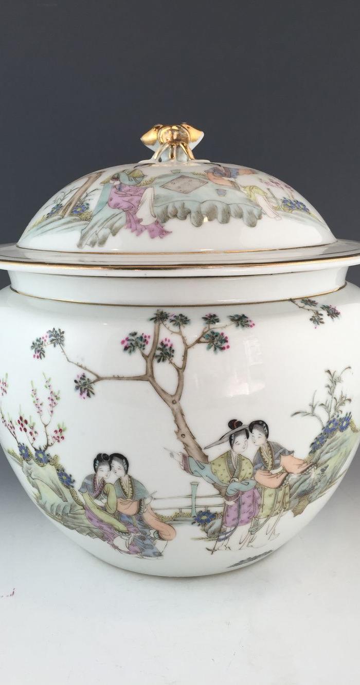 民国名家余子明粉彩仕女大粥罐(美品)