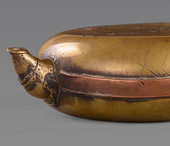 荣宝斋竹岩款仕女图刻铜砚滴