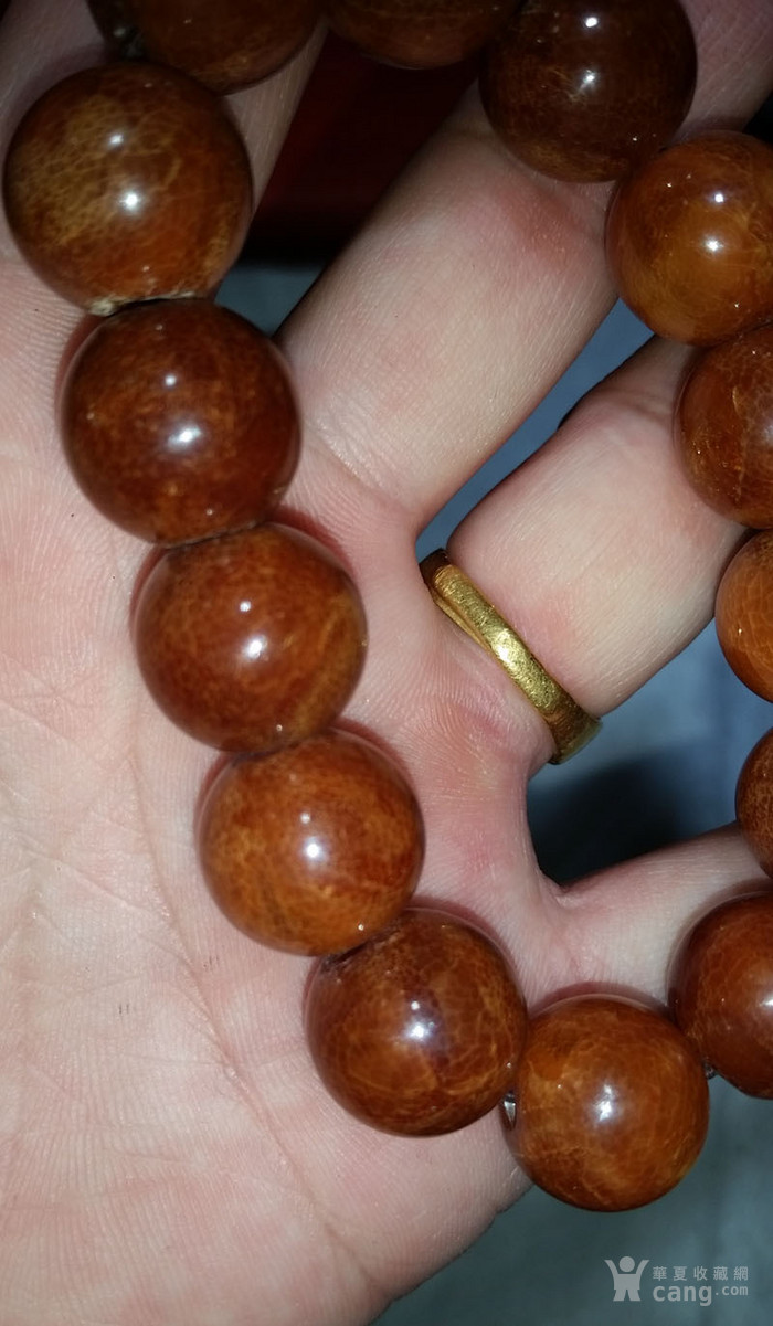 清代传世蜜蜡手钏自然冰裂纹