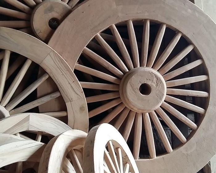 大车轱辘新做的大量批发尺寸可以定