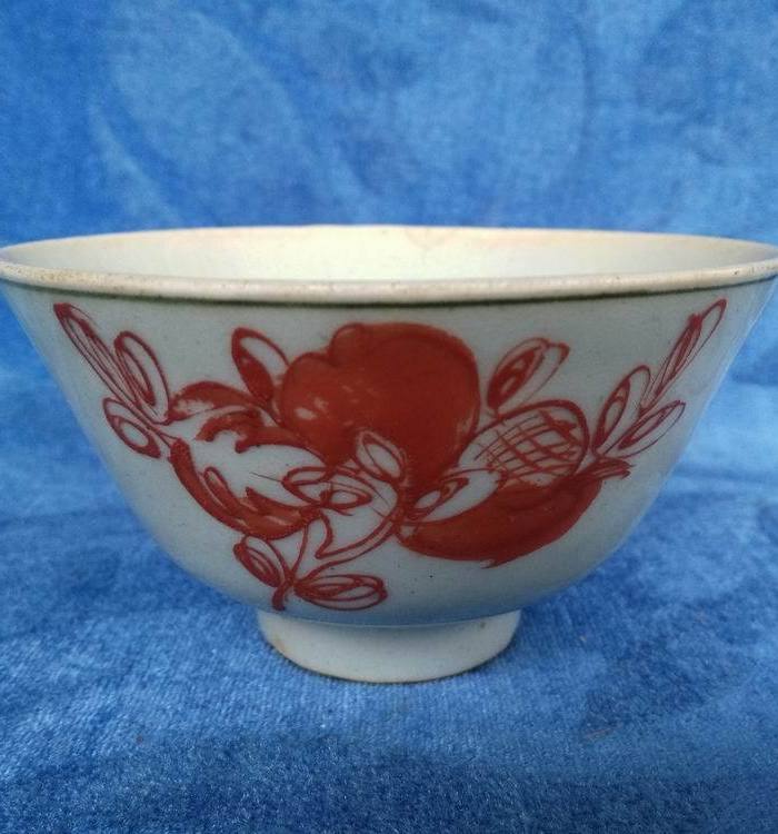 民国.矾红福寿三多图茶碗