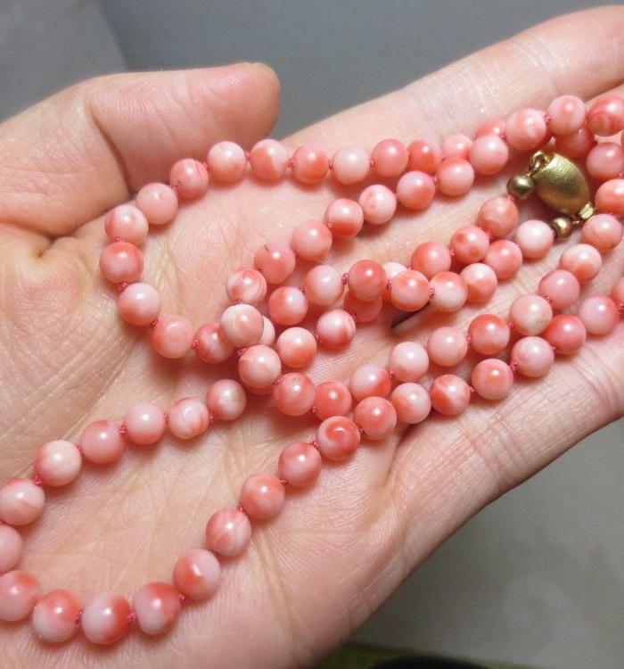 漂亮 粉色珊瑚项链 对折27cm 333金扣