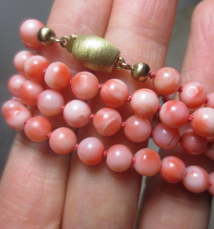 漂亮 粉色珊瑚项链 对折27cm 333金扣