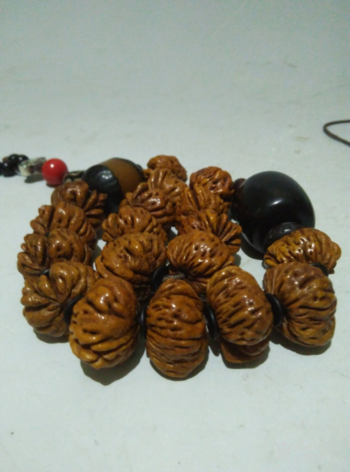 文玩18个特大蟠桃核2.2cm 低价处理