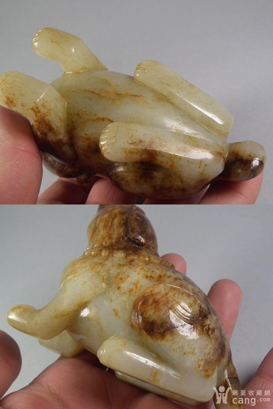 宋元和田白玉带褐色沁圆雕望天吼大摆件