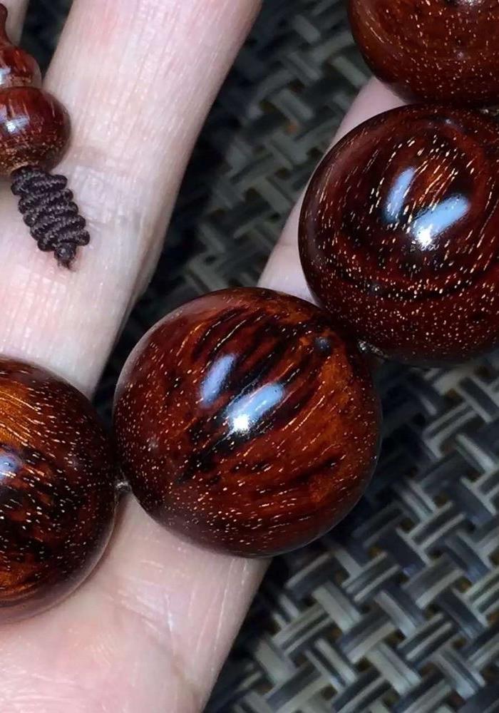 精品小叶紫檀蜘蛛瘤疤纹满星20