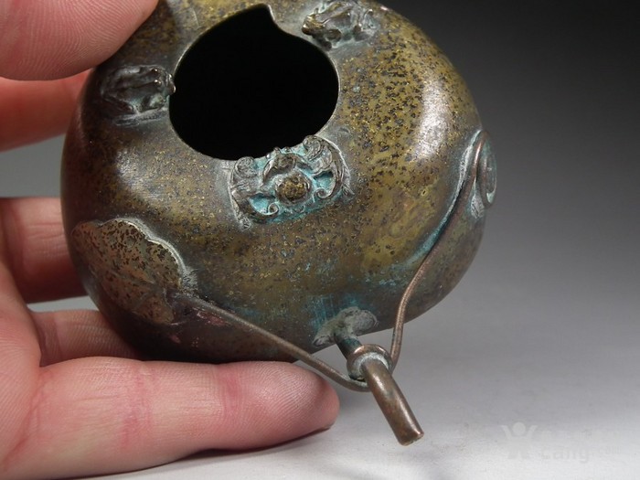 民国老黄铜永宜昌款蝙蝠青蛙大水盂