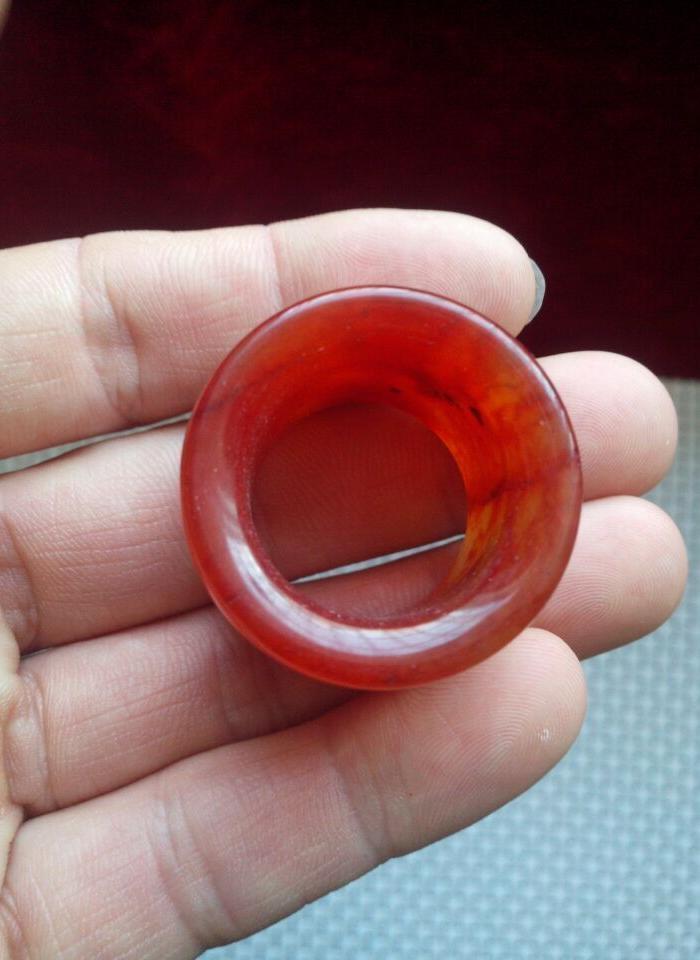 澳洲鸡血石扳指