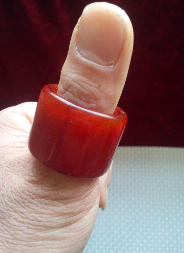 澳洲鸡血石扳指