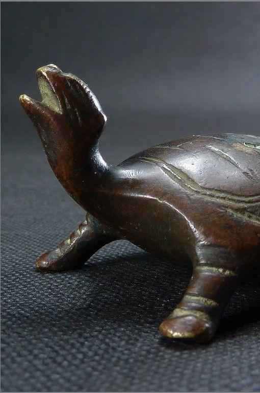 清代文房老铜龟镇纸摆件