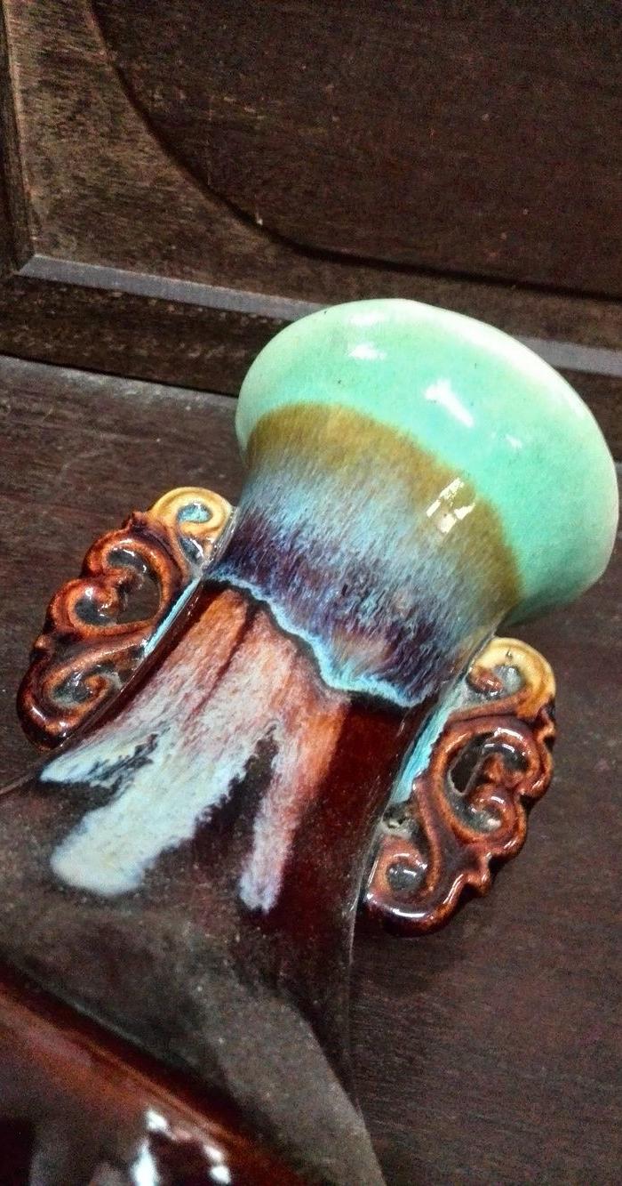 釉变瓷大小花瓶