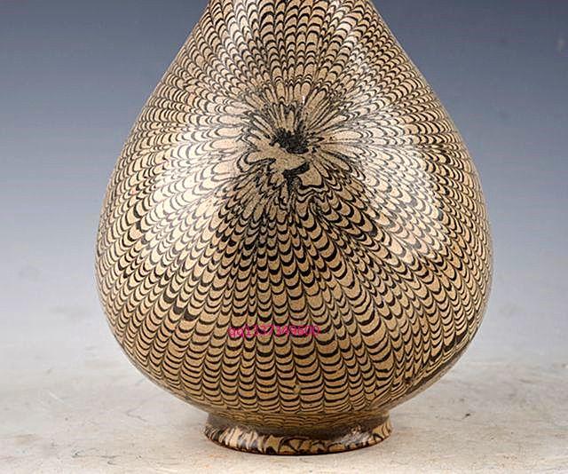 宋绞胎釉玉壶春瓶图片_来自藏友美丽神话_瓷器_地摊交易_华夏收藏 