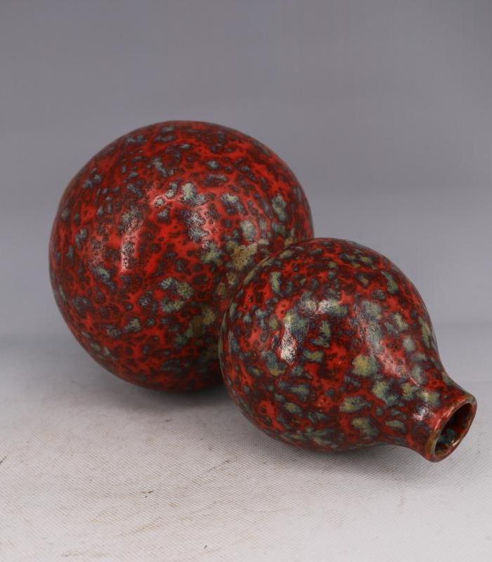 民国窑变铁锈斑葫芦瓶