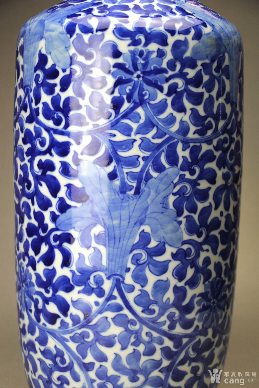 晚清青花玉兰花卉纹大棒槌瓶