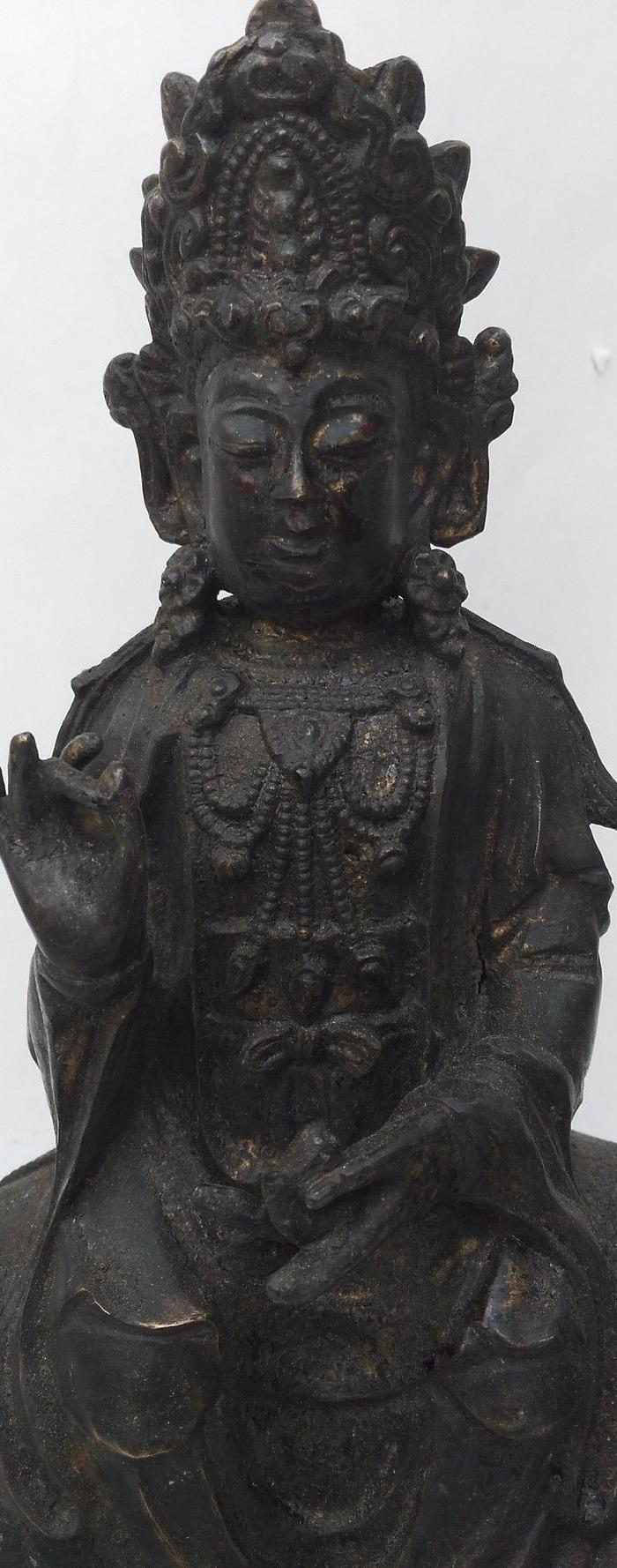 黑*铜菩萨造像