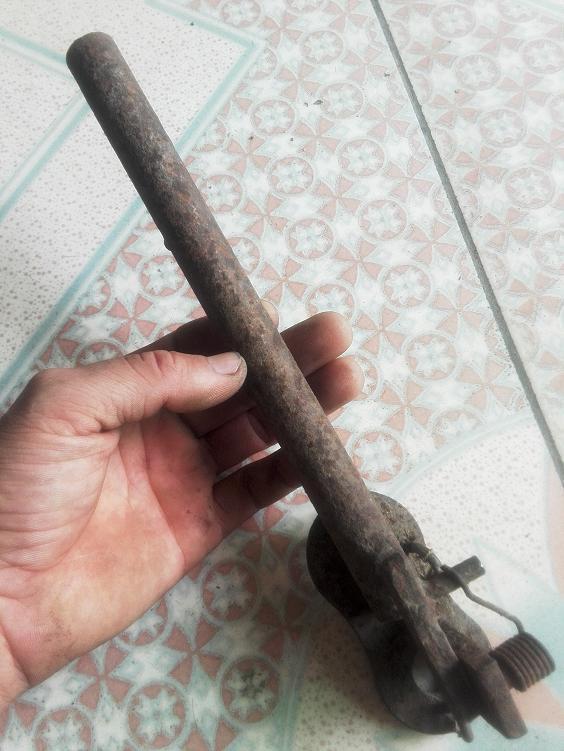制作简单火铳的步骤,小型简易火铳,小火铳_大山谷图库