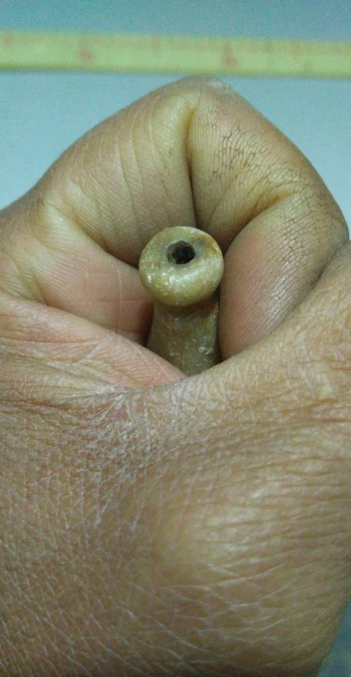 清代石头烟嘴一个